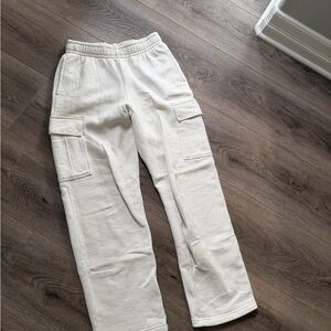 TNA CARGO SWEATPANTS